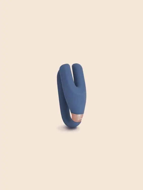 Deia The Wearable Remote Controlled Stimulator - Blue