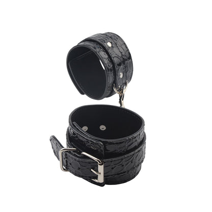 Behave! Luxury Fetish Be Good Ankle Cuffs